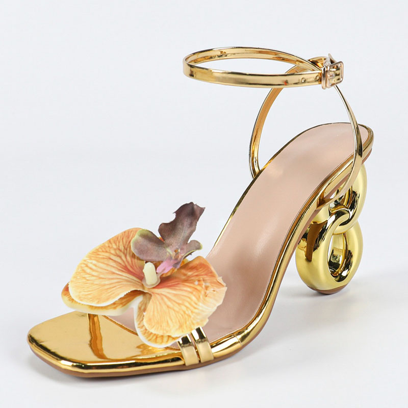 Women'S Shoes Quality - 아네이케 황금색 오픈토 버클 스트랩 샌들